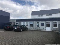 Hauptbild Halle / Ausstellung mit Büros an der Hansestraße